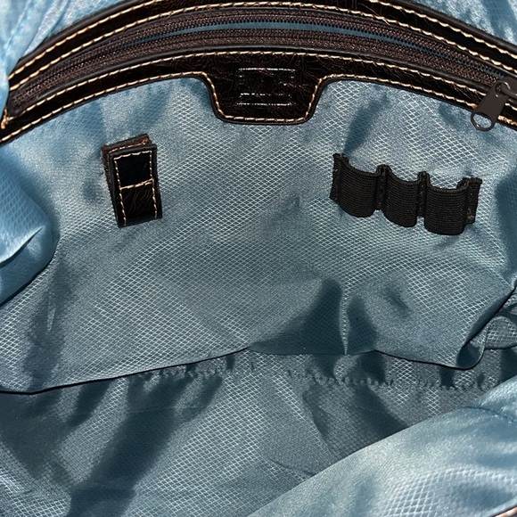 MC Marc Chantal  croc embossed /hi gloss patent leather shoulder bag Bk/Brn NWOT - Picture 4 of 17